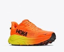 Hoka Challenger 8 
