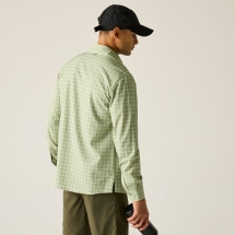 Regatta Men's Anti-Insect Travel Light Long Sleeve Shirt 