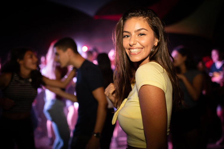 Tournée des bars publique pour mon EVG à Madrid | Enterrement de vie de garçon | idée enterrement de vie de garçon | activité enterrement de vie de garçon | idée evg | activité evg