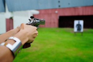 Schießen mit 3 Waffen für meinen JGA in Varsovie | Junggesellenabschied