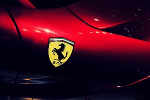 Conduite de Ferrari pour mon EVG à Barcelone | Enterrement de vie de garçon | idée enterrement de vie de garçon | activité enterrement de vie de garçon | idée evg | activité evg