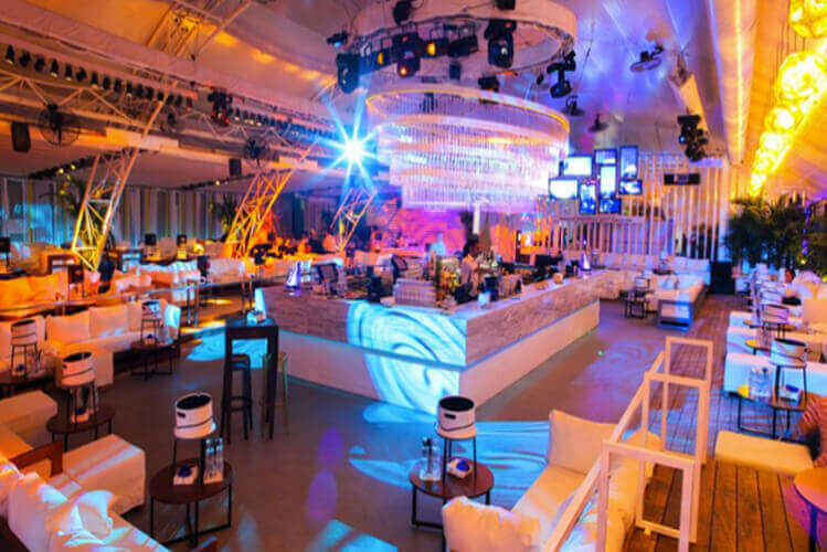 VIP Club & Drinks für meinen JGA in Bukarest | Crazy-JGA