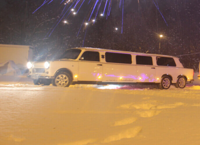 Trabi Limousine pour mon EVG à Berlin | Enterrement de vie de garçon | idée enterrement de vie de garçon | activité enterrement de vie de garçon | idée evg | activité evg