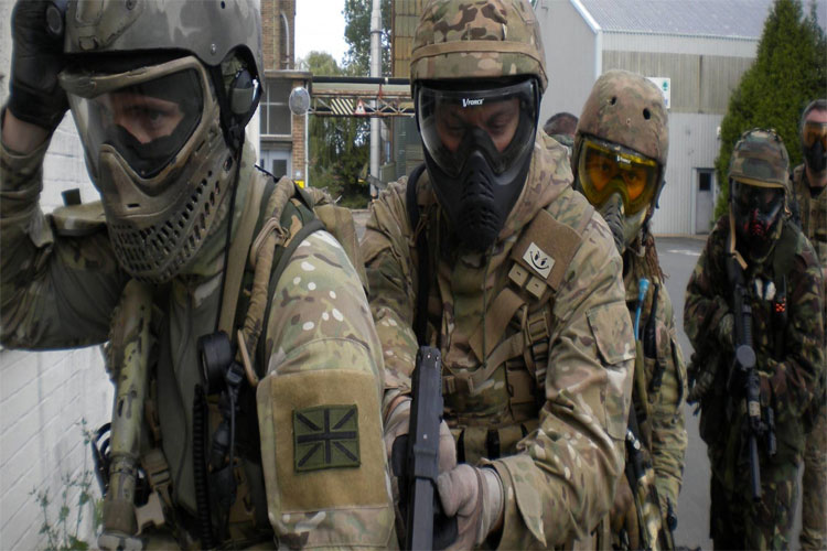 Airsoft pour mon EVG à Lyon | Enterrement de vie de garçon | idée enterrement de vie de garçon | activité enterrement de vie de garçon | idée evg | activité evg