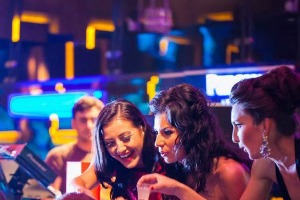 Dîner & Club pour mon EVJF à Bruxelles | Enterrement de vie de jeune fille | idée evjf | idée enterrement de vie de jeune fille | activité evjf |activité enterrement de vie de jeune fille