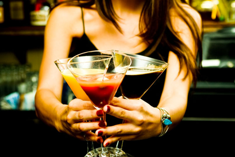 Cocktail Making Class Hen Weekends Ideas in Benidorm