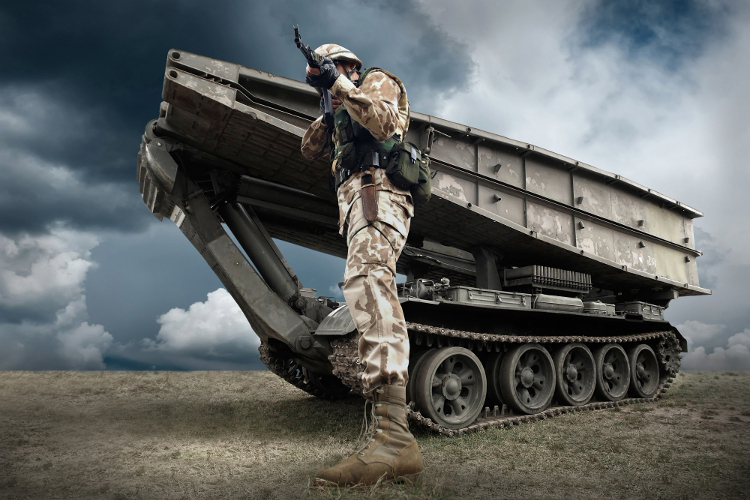 Armoured Vehicle Ride & Paintball Praag vrijgezellenfeest Ideeen