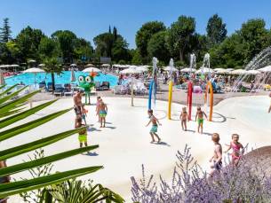 Camping hu Altomincio Village