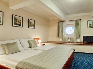 Pytloun Kampa Garden Prague