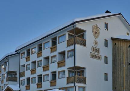 Grifone Dolomiti Resort
