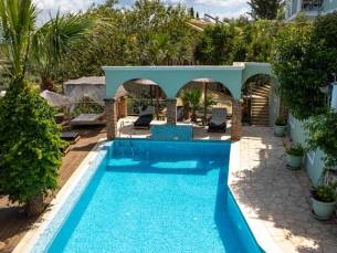 Aparthotel Kastro Maistro