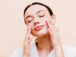 Bindweefselmassage, hydrafacial of cellulite-bodywrap