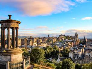 Stedentrip naar het wonderlijke Edinburgh vanuit een 4*-hotel met ROOFTOPBAR incl. vlucht