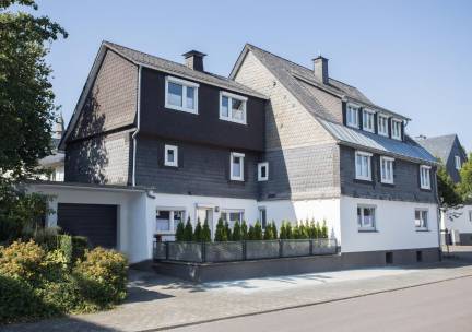 Vakantiehuis - 'Ferienhaus K17 voor 18 pers' - Kirchstrasse 17 | Winterberg