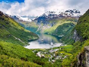 8-daagse cruise vanuit Duitsland langs Denemarken en Noorwegen o.b.v. volpension of all-inclusive en GRATIS parkeren!