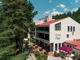 Pela Hotel