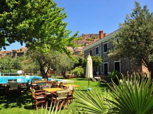 Amfitriti Hotel