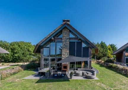 Villa 183 met Hottub