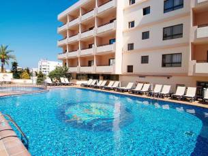 8 daagse vliegvakantie naar Invisa La Cala in santa eulalia, spanje