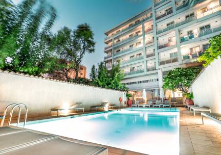 Aquamare City & Beach Hotel