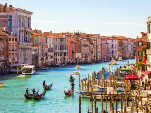 De ultieme Alles-in-1-Deal: VENETIË! ???? | Bezoek de Basilica di San Marco, het Dogenpaleis en geniet van een gondeltocht in Venetië! Incl. vlucht, ontbijt, transfer en dagexcursie