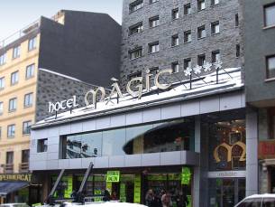 Hotel M&agrave;gic Pas