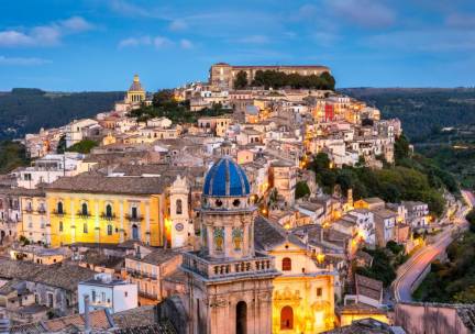 Fly & drive door Sicili&euml; van Palermo tot de barokke parels van Ragusa! Incl. ontbijt, vlucht en huurauto!