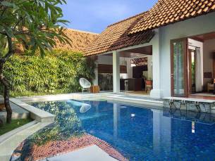 Villa Alaya Dedaun Kuta