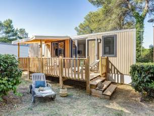 Cottage 6p 3Bdrms ****