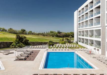 Crowne Plaza Caparica Lisbon