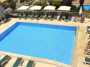 Yunus Hotel