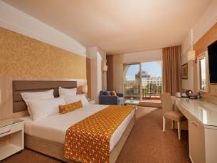 Dreams Sunny Beach Resort & Spa