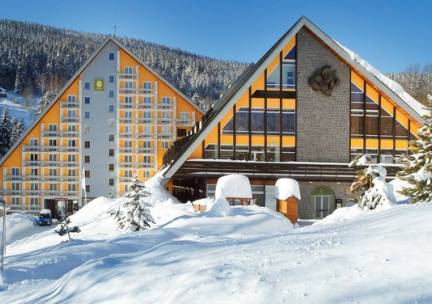 Pinia Hotel & Resort