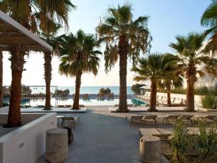 Kamari Beach Hotel