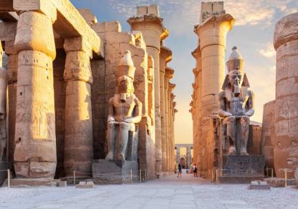 SUPER STUNT! ⚡ 10-daagse reis COMPLEET VERZORGD(!) naar Egypte incl. Nijlcruise o.b.v. volpension + vlucht en transfers!