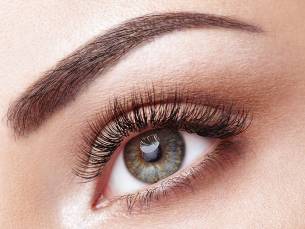 1 of 2 keer wimperlift + evt. verven
