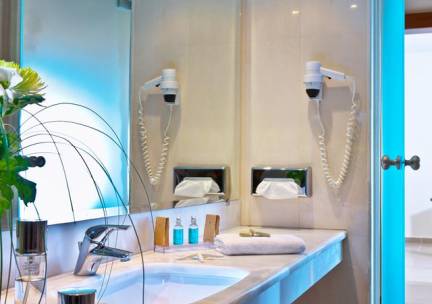 Hotel Apollonia Beach Resort & Spa