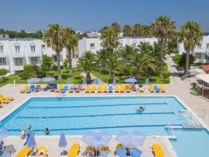 Alexandra Beach Aparthotel