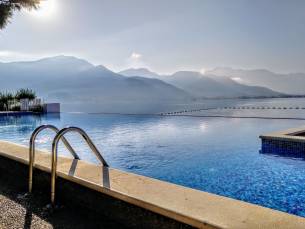 Carine Hotel Delfin