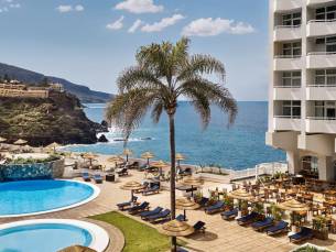 Genieten van de winterzon in een 4*-hotel op Tenerife incl. vlucht, transfer en ontbijt of halfpension