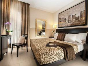 Yes Hotel