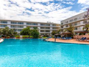 Marina Club Lagos Resort