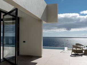 V&C Luxury Village
