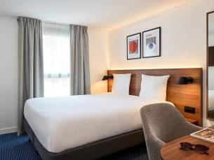 8 daagse vliegvakantie naar Timhotel Nation in parijs, frankrijk