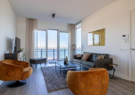 Vakantiewoning aan het water - met 2 balkons | Nr. 38 | 2 - 4 Pers. | Vista Maris