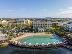 Domes Lake Algarve