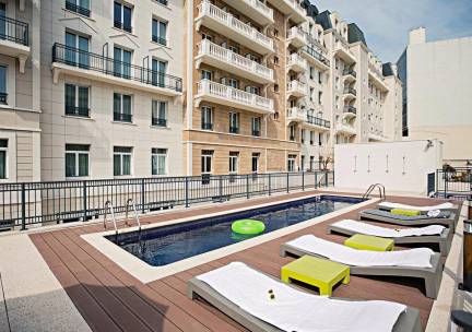 8 daagse vliegvakantie naar The Social Hub Paris in puteaux, frankrijk