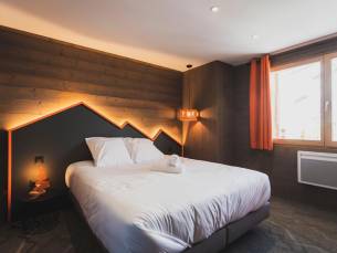 Base Camp Lodge