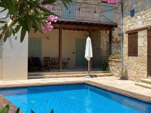 Evkarpos Country House