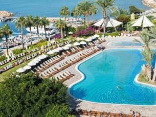 Coral Beach Hotel & Resort